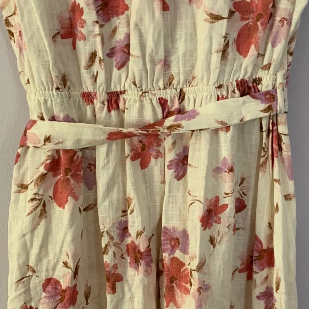 Cream floral dress - Picture 8 of 9